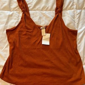 NEW never worn H&M tank top